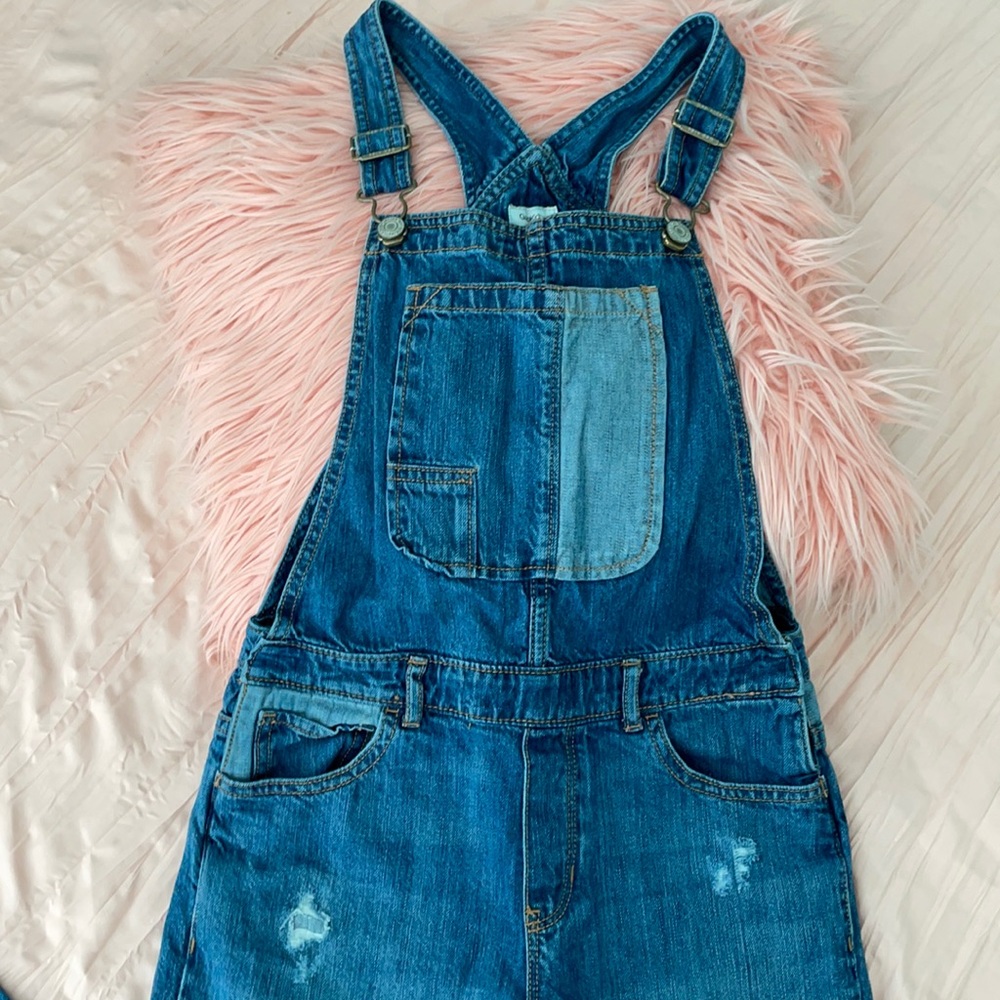 GAP Overalls in like new condition
